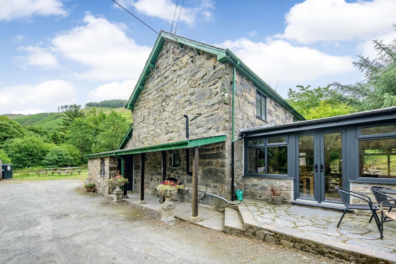 Villa Groes Heol Machynlleth Exterior foto