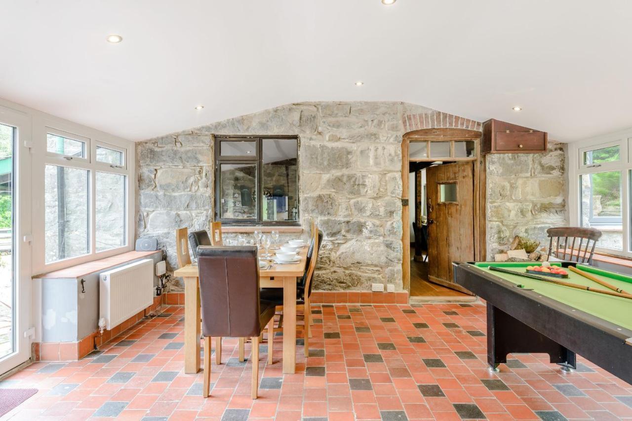 Villa Groes Heol Machynlleth Exterior foto